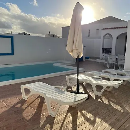 23 Volcano Zarote *